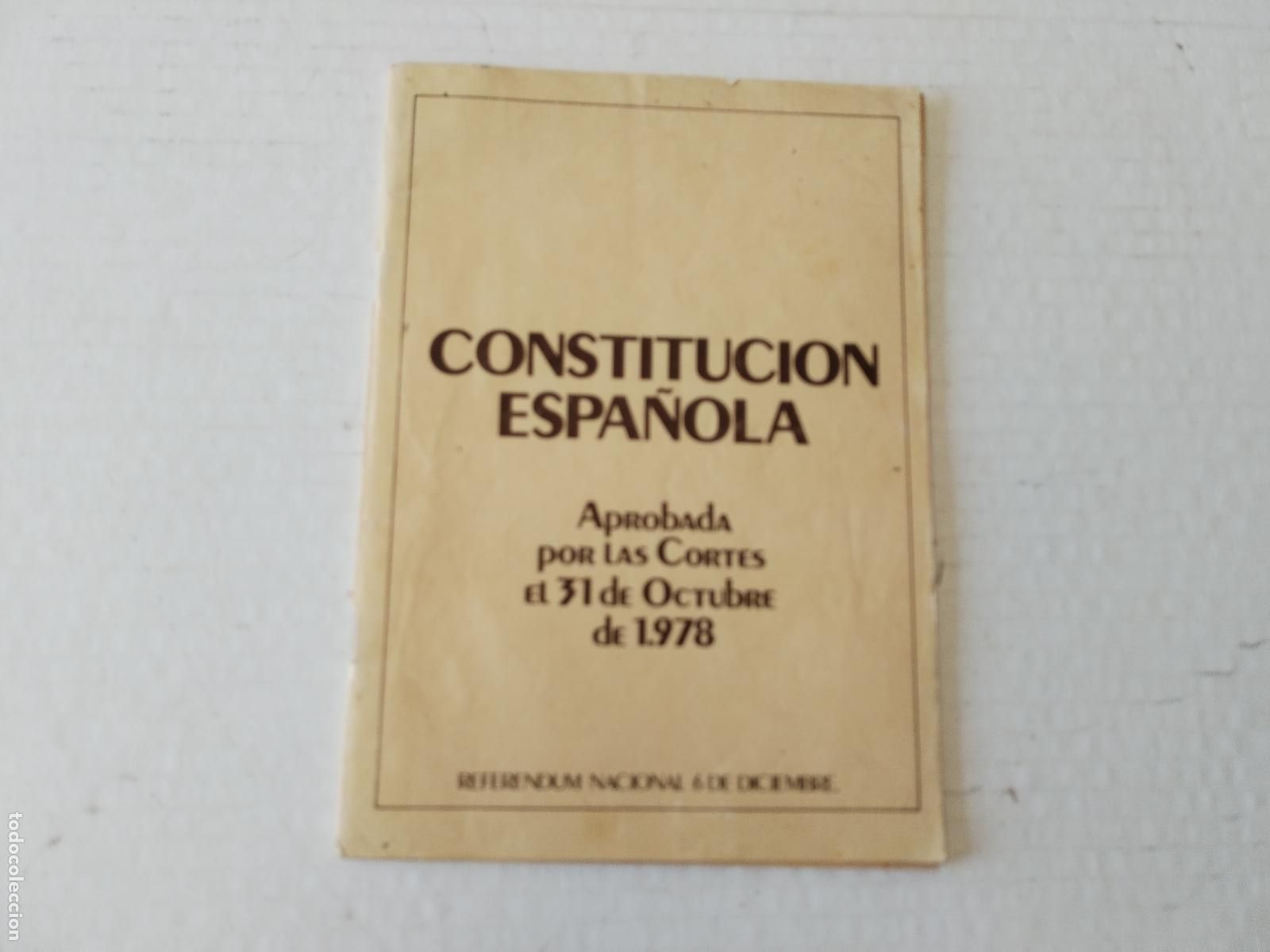 Libros de segunda mano: constitucion espa&ntilde;ola, 1978 - c167 - Foto 1