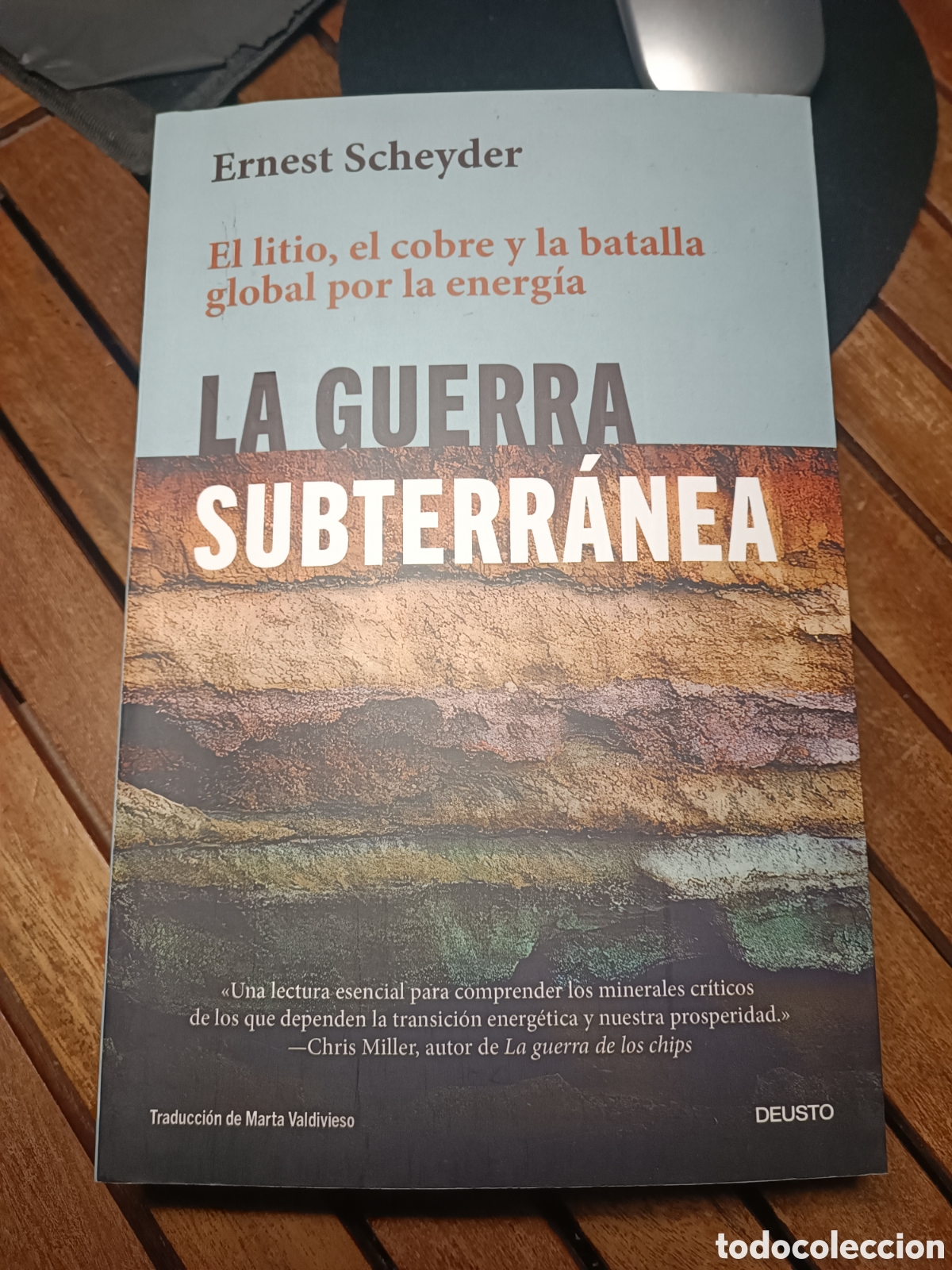 Libros de segunda mano: La guerra subterr&aacute;nea El litio el cobre la batalla global por la energ&iacute;a Ernest Scheyder Marzo 2026