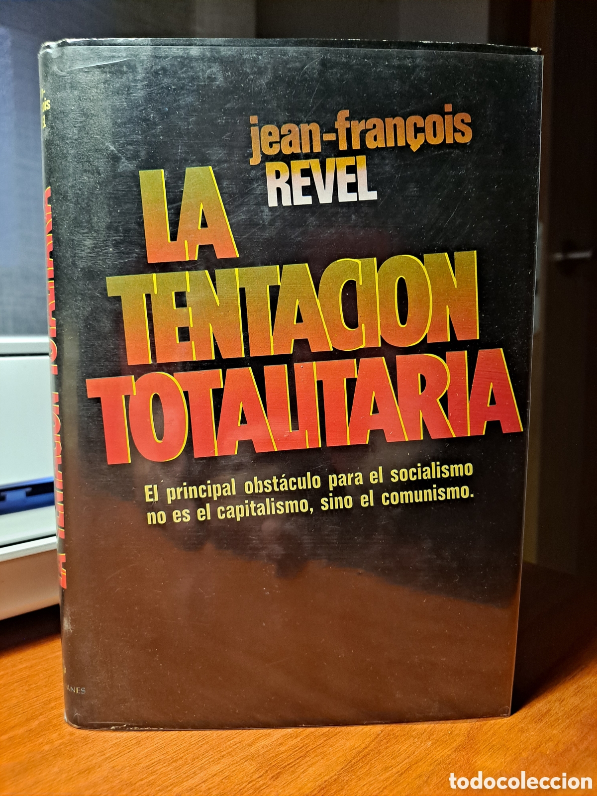 Libros de segunda mano: La tentaci&oacute;n totalitaria