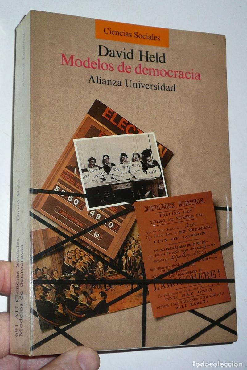 Libros de segunda mano: Modelos de democracia - David Held (Alianza Universidad, 1996)