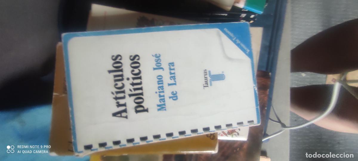 Libros de segunda mano: Articulos pol&iacute;ticos de Larra