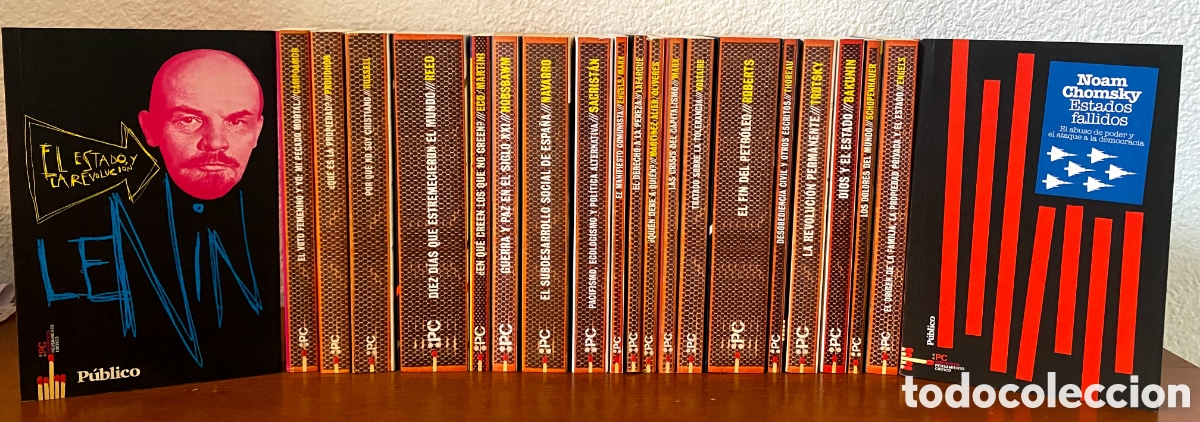 Libros de segunda mano: Colecci&oacute;n de 31 libros de filosof&iacute;a, pol&iacute;tica y sociolog&iacute;a. Editorial Tecnos. Diario P&uacute;blico.
