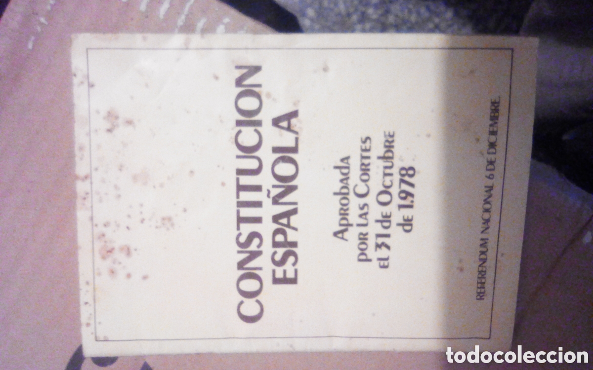 Libros de segunda mano: Constituci&oacute;n espa&ntilde;ola. Refer&eacute;ndum nacional 6 de diciembre de 1978.