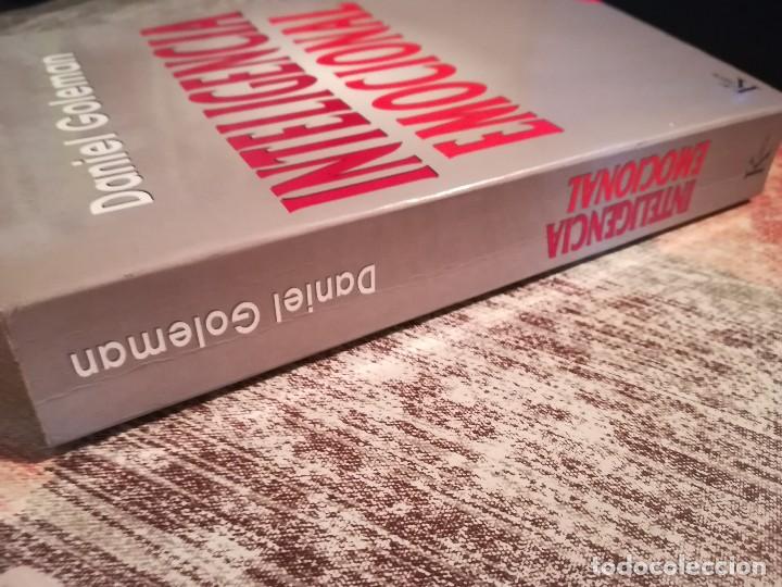 Libros de segunda mano: Inteligencia emocional - Daniel Goleman - Foto 9