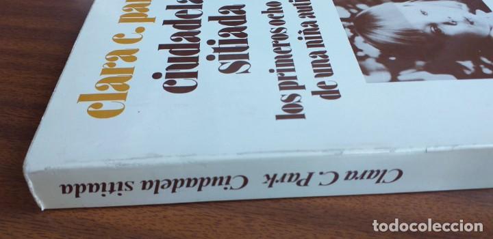 Libros de segunda mano: Ciudadela sitiada --- Clara C. Park - Foto 3