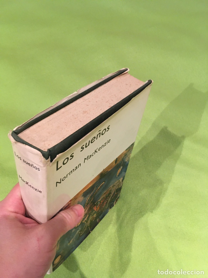 Libros de segunda mano: Los sue&ntilde;os (norman mc kenzie) - Foto 2