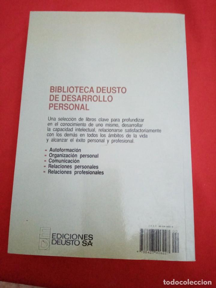 Libros de segunda mano: COMO HABLAR EN P&Uacute;BLICO, DEUSTO - Foto 2