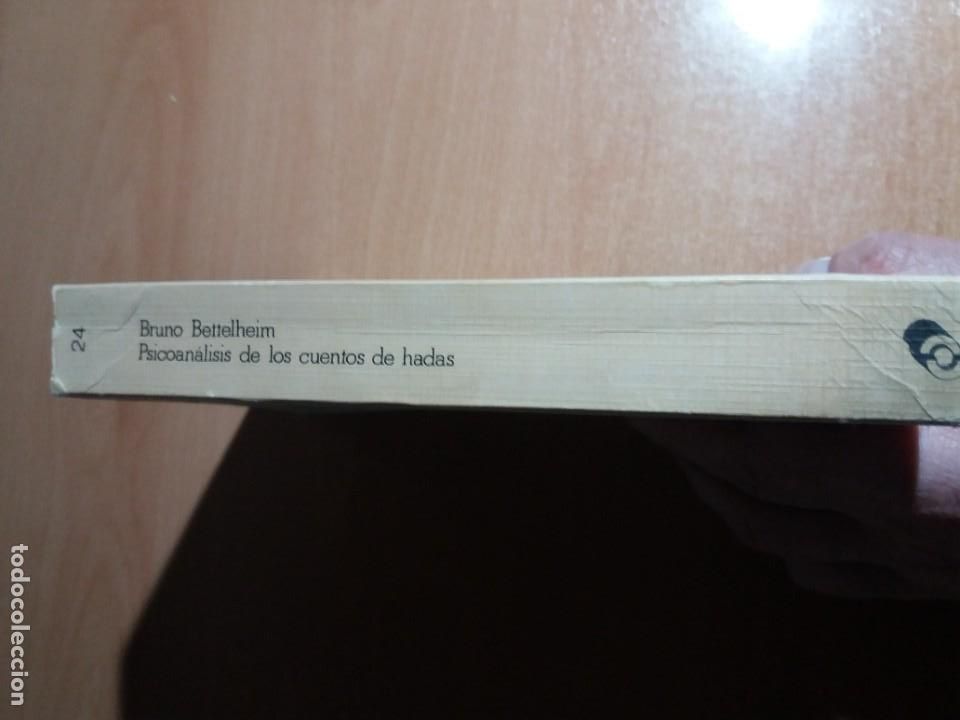 Libros de segunda mano: PSICOAN&Aacute;LISIS DE LOS CUENTOS DE HADAS. BRUNO BETTELHEIM - Foto 2