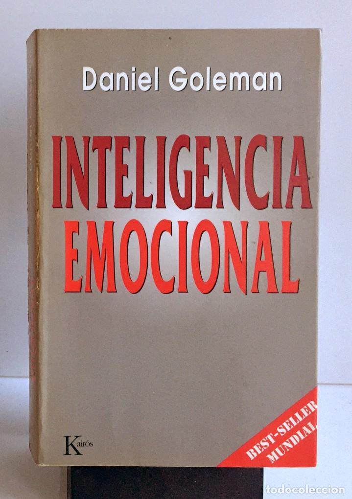 Libros de segunda mano: INTELIGENCIA EMOCIONAL. Daniel Goleman - Foto 1