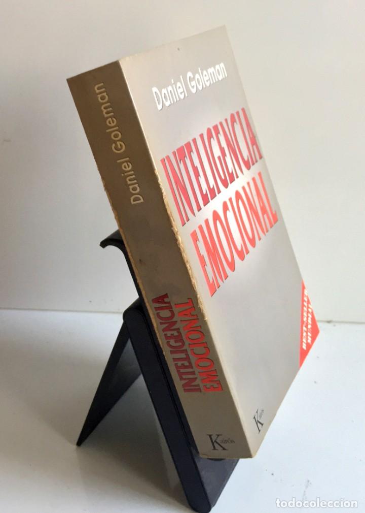 Libros de segunda mano: INTELIGENCIA EMOCIONAL. Daniel Goleman - Foto 3