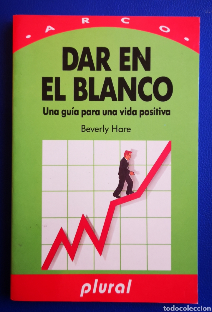 Libros de segunda mano: DAR EN EL BLANCO - BEVERLY HARE - Foto 1