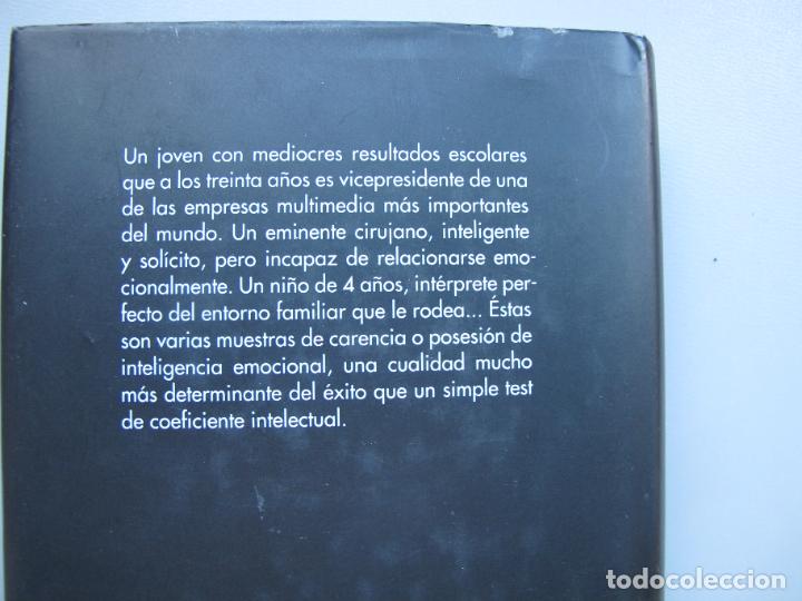 Libros de segunda mano: INTELIGENCIA EMOCIONAL.- DANIEL GOLEMAN.- C&Iacute;RCULO DE LECTORES. 1995 - Foto 2