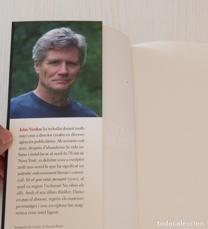 Libros de segunda mano: Deixa en pau el dimoni. John Verdon - Foto 2