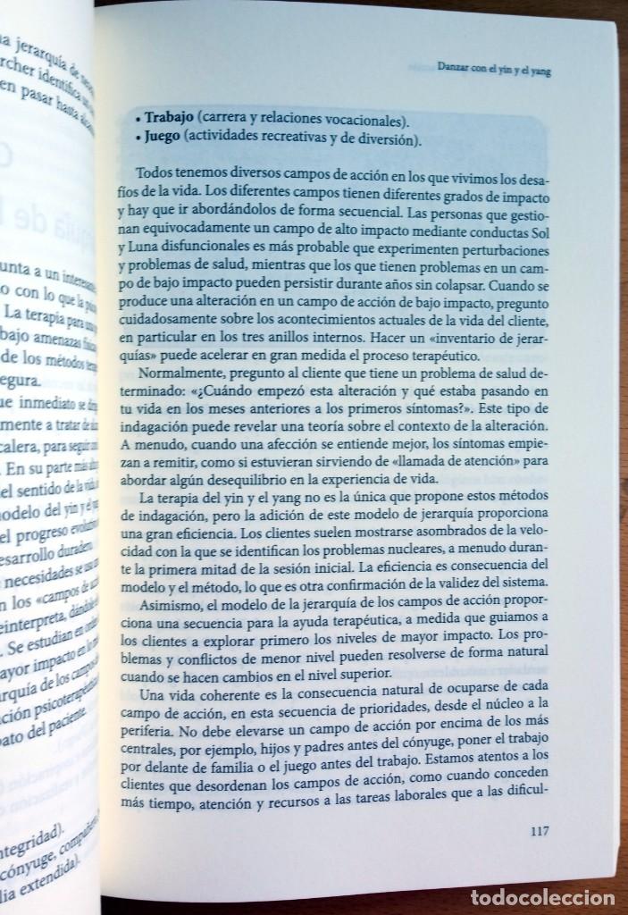 Libros de segunda mano: Danzar con el Yin y el Yang, de Jhon Chitty. - Foto 3
