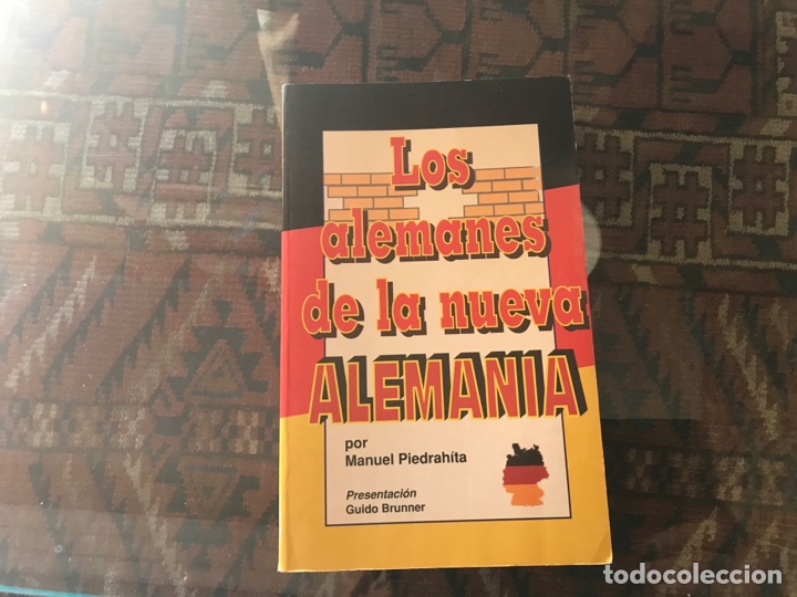 Libri di seconda mano: Los alemanes de la nueva Alemania. M. Piedrah&iacute;ta