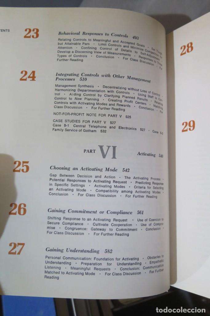 Libros de segunda mano: Process of Management. Concepts, Behavior, and Practice - Foto 5