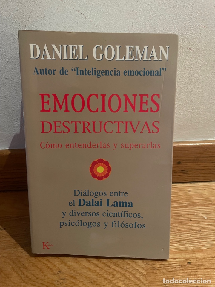 Libros de segunda mano: Daniel Goleman Emociones destructivas - Foto 1