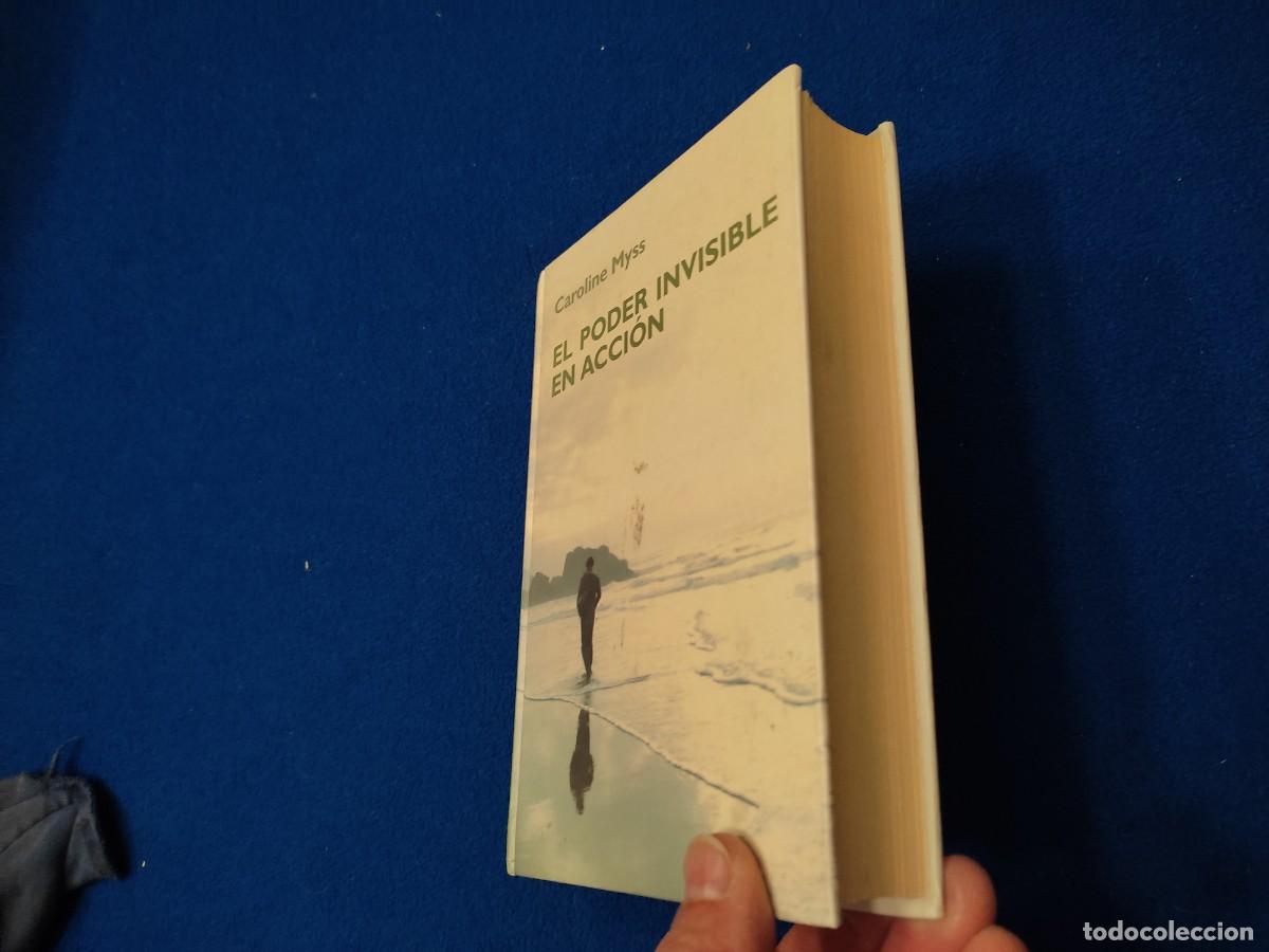 Libros de segunda mano: El Poder Invisible de la Acci&oacute;n Caroline Myss Ed. RBA 2006 - Foto 8