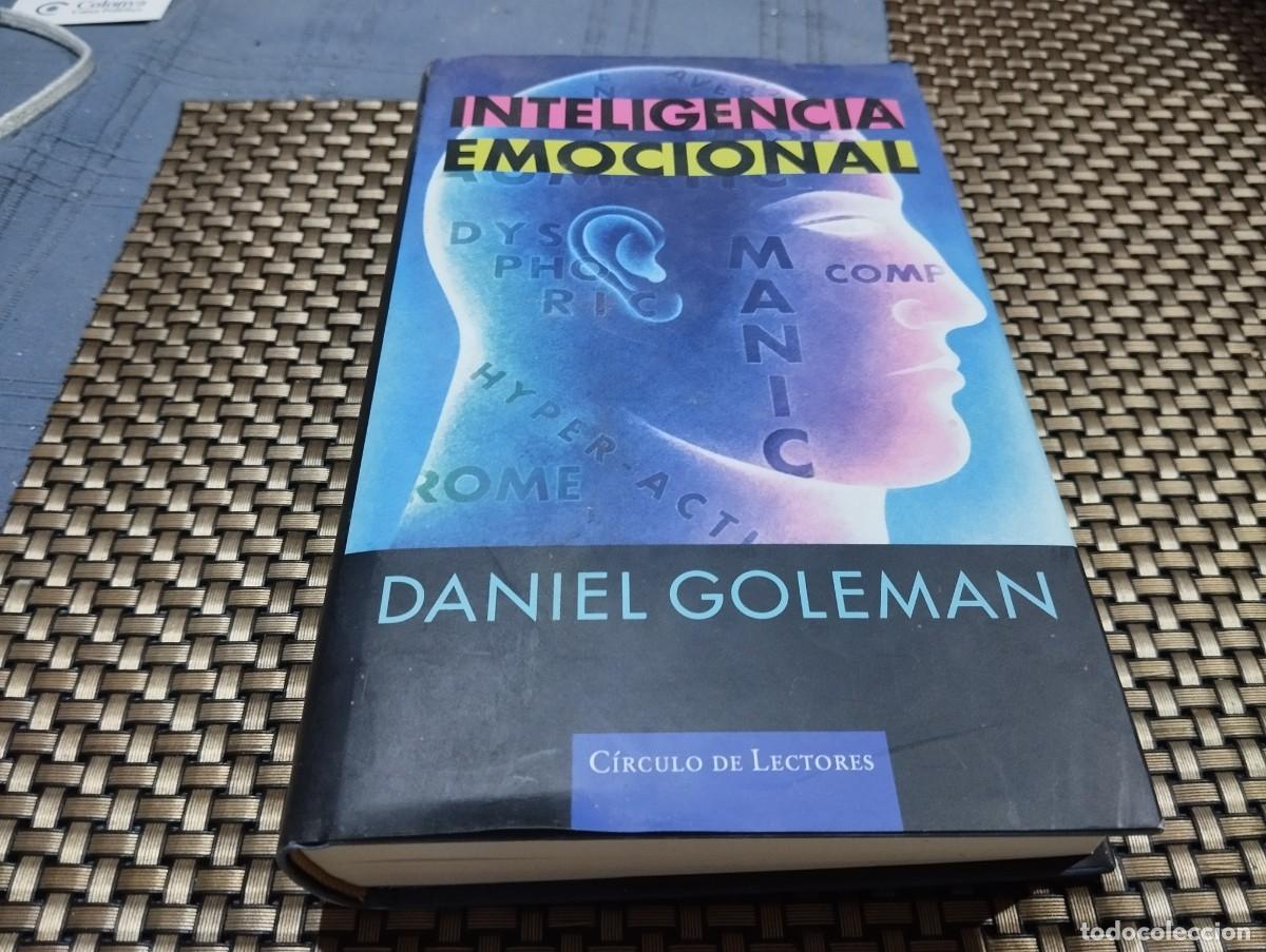 Libros de segunda mano: INTELIGENCIA EMOCIONAL / DANIEL GOLEMAN / C&Iacute;RCULO DE LECTORES - Foto 1
