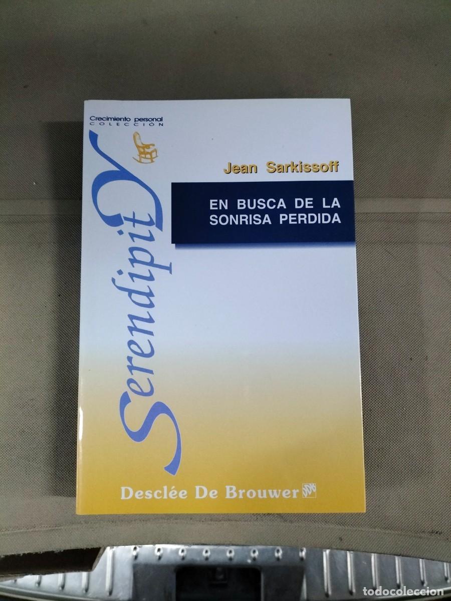 Libros de segunda mano: En busca de la sonrisa perdida - Jean Sarkissoff - Foto 1