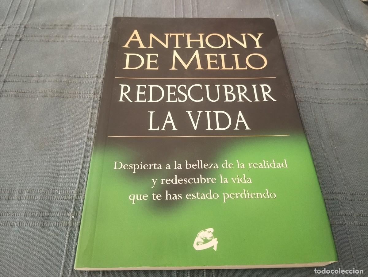Libros de segunda mano: REDESCUBRIR LA VIDA ANTHONY DE MELLO 1&ordf; ED. 2013 - Foto 1