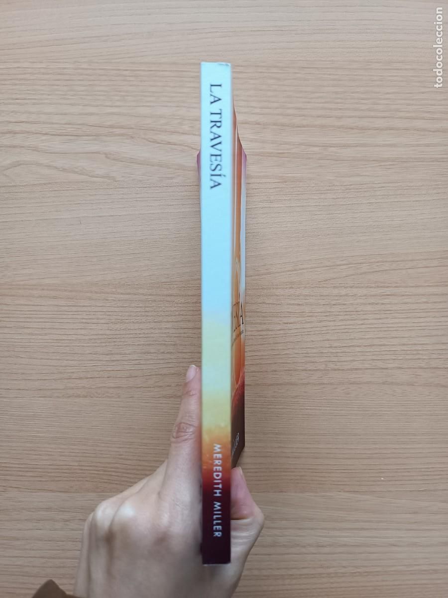 Libros de segunda mano: La traves&iacute;a - Meredith Miller - Foto 3