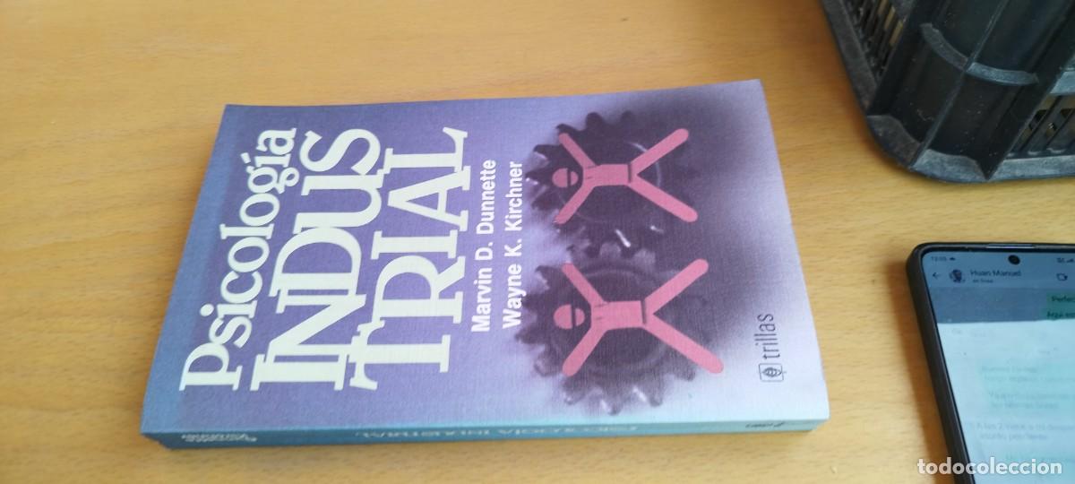 Libros de segunda mano: PSICOLOGIA INDUSTRIAL / DUNNETTE-KIRCHNER / KARA 32 / TRILLAS
