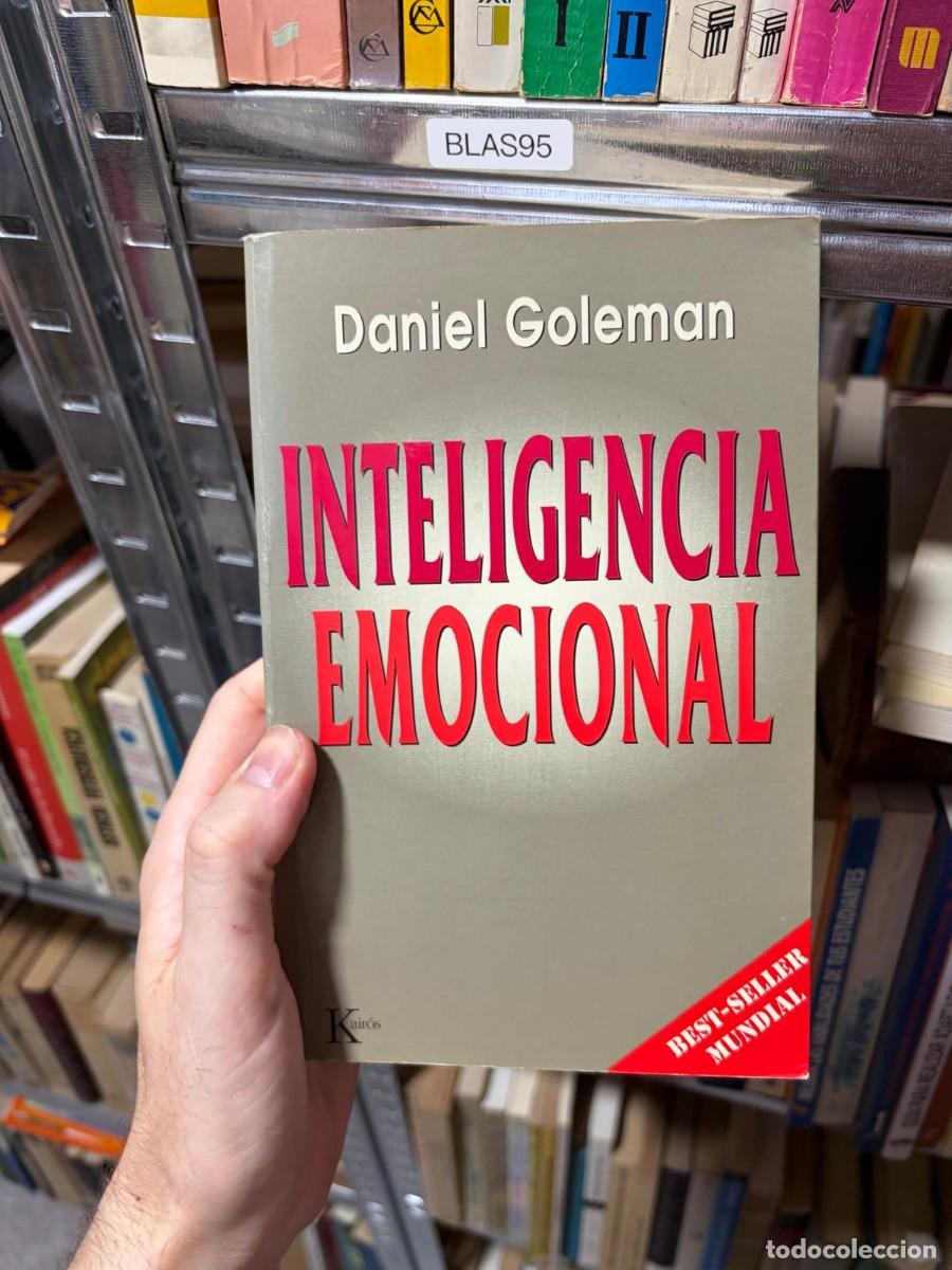 Libros de segunda mano: BLAS95 Daniel Goleman Inteligencia emocional Kair&oacute;s