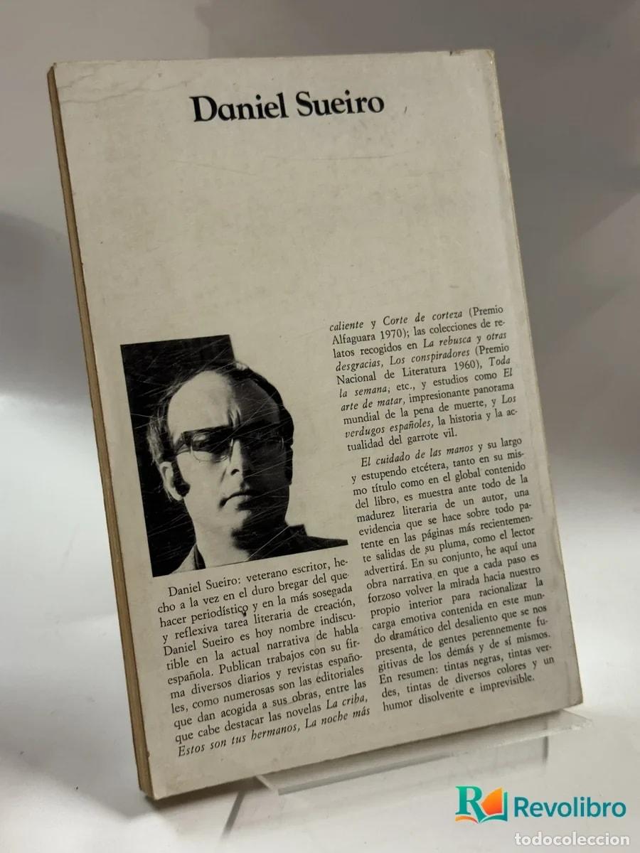 Libros de segunda mano: EL CUIDADO DE LAS MANOS o de c&oacute;mo progresar en los preparativos del amor sin producir aver&iacute;as en la - Foto 2