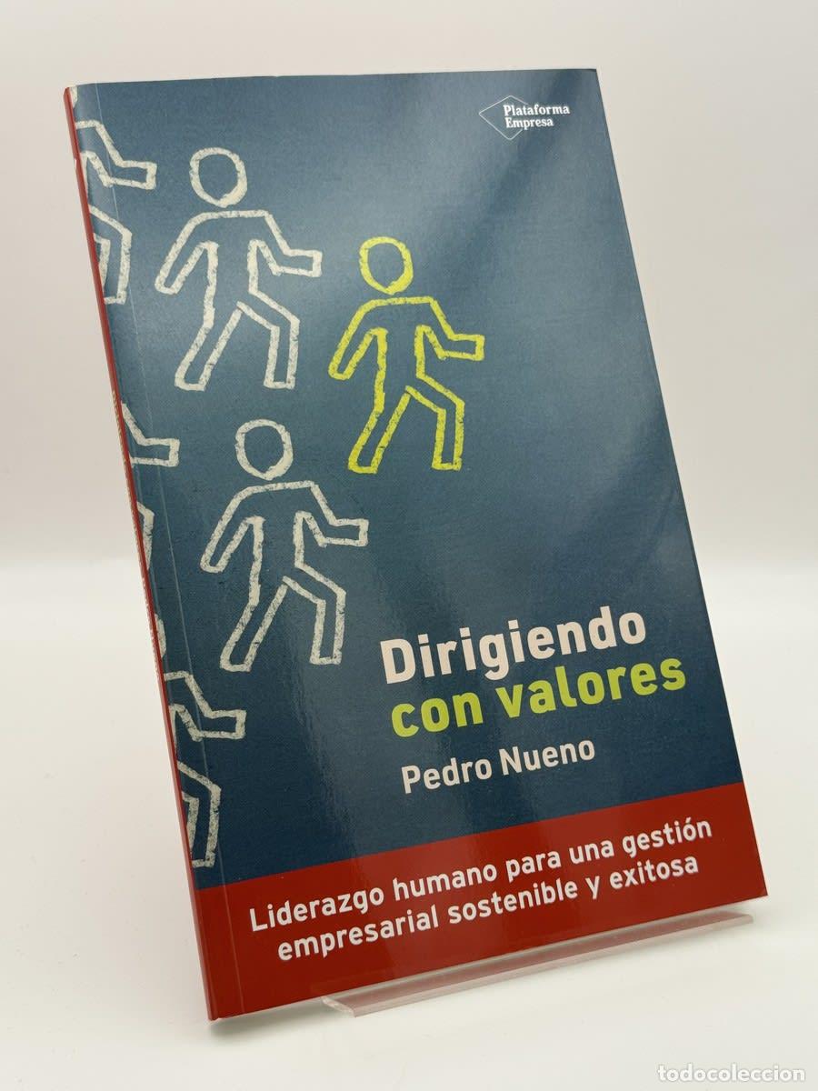 Libros de segunda mano: Dirigiendo con valores - Pedro Nueno