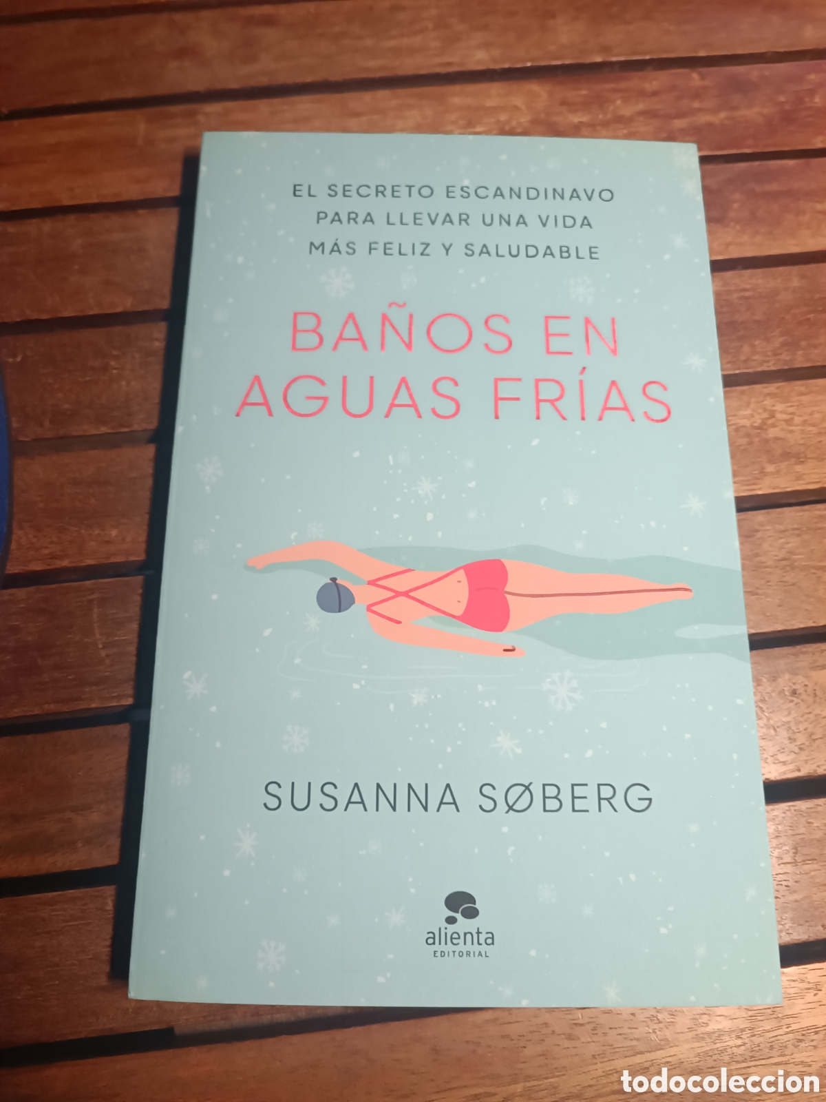 Libros de segunda mano: Ba&ntilde;os en aguas fr&iacute;as El secreto escandinavo para llevar una vida m&aacute;s feliz saludable Susanna S&oslash;berg