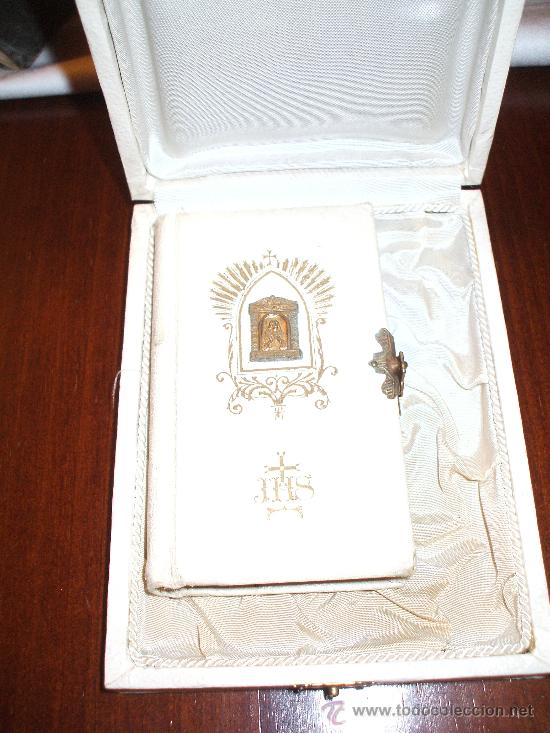 Libros de segunda mano: Bonito misal de comunion   Divino Jesus  1951