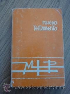 Libros de segunda mano: Nuevo testamento biblia - Foto 1