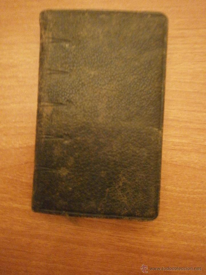 Libros de segunda mano: AL PIE DEL SAGRARIO - DEVOCIONARIO MANUAL REVISADO Y ADICIONARIO