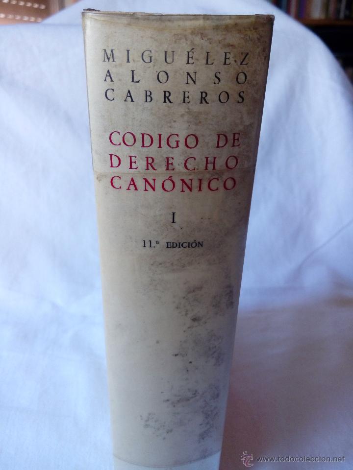 Libros de segunda mano: C&Oacute;DIGO DE DERECHO CAN&Oacute;NICO Y LEGISLACI&Oacute;N COMPLEMENTARIA. 1978. - Foto 2