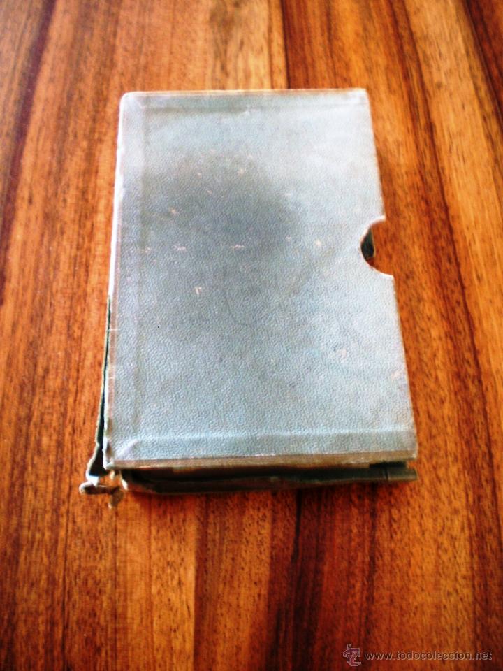 Libros de segunda mano: MISALITO REGINA 1968 - Foto 2