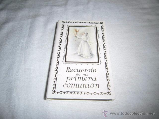 Libros de segunda mano: RECUERDO DE MI PRIMERA COMUNION.DEVOCIONARIO PARA NI&Ntilde;OS Y NI&Ntilde;AS POR EL P.LUIS RUBIERA 1985