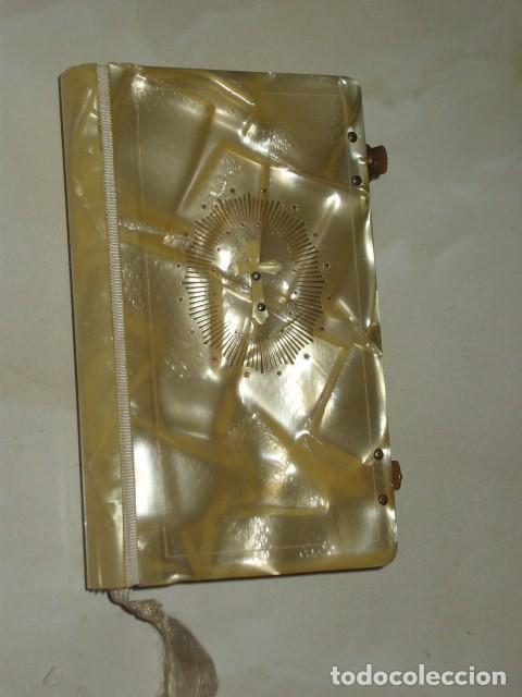 Libros de segunda mano: LIBRO COMUNION NACARADO.,MISAL,DEVOCIONARIO,A&Ntilde;O 1955. - Foto 3