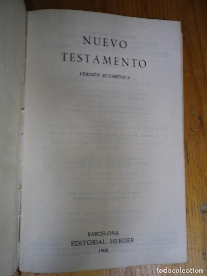 Libros de segunda mano: NUEVO TESTAMENTO VERSION ECUMENICA EDITORIAL HERDER 1968 - Foto 2