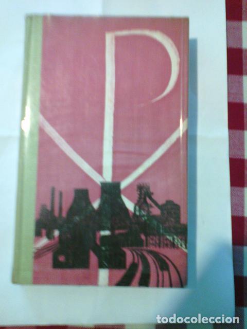 Libros de segunda mano: Los nuevos curas - Foto 1