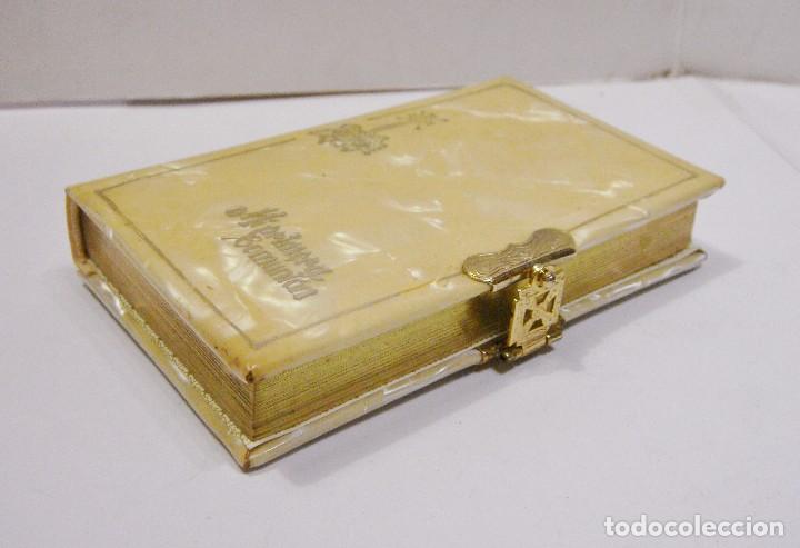 Libros de segunda mano: Devocionario. Libro de mi Primera Comuni&oacute;n. 1973. - Foto 1