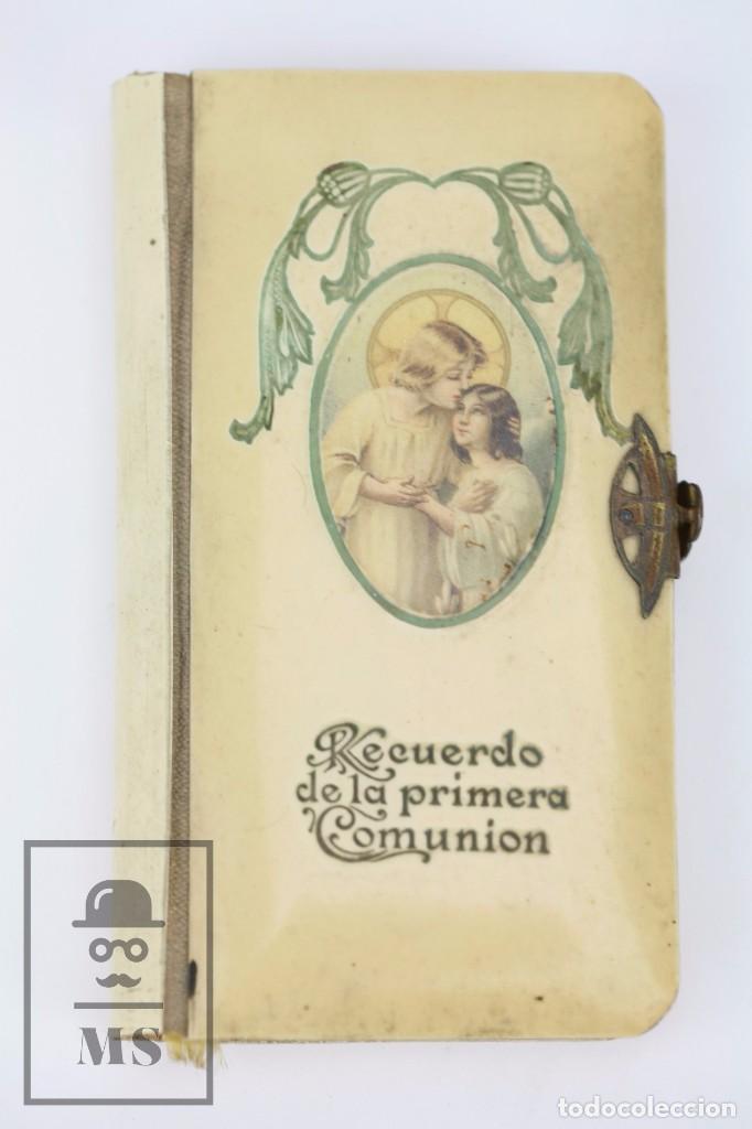 Libros de segunda mano: Antiguo Ramillete del Cristiano - Recuerdo de la Primera Comuni&oacute;n - Cubiertas de Celuloide -A&ntilde;o 1926