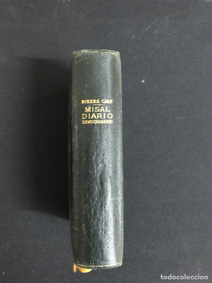 Libros de segunda mano: Misal diario Devocionario - Foto 1
