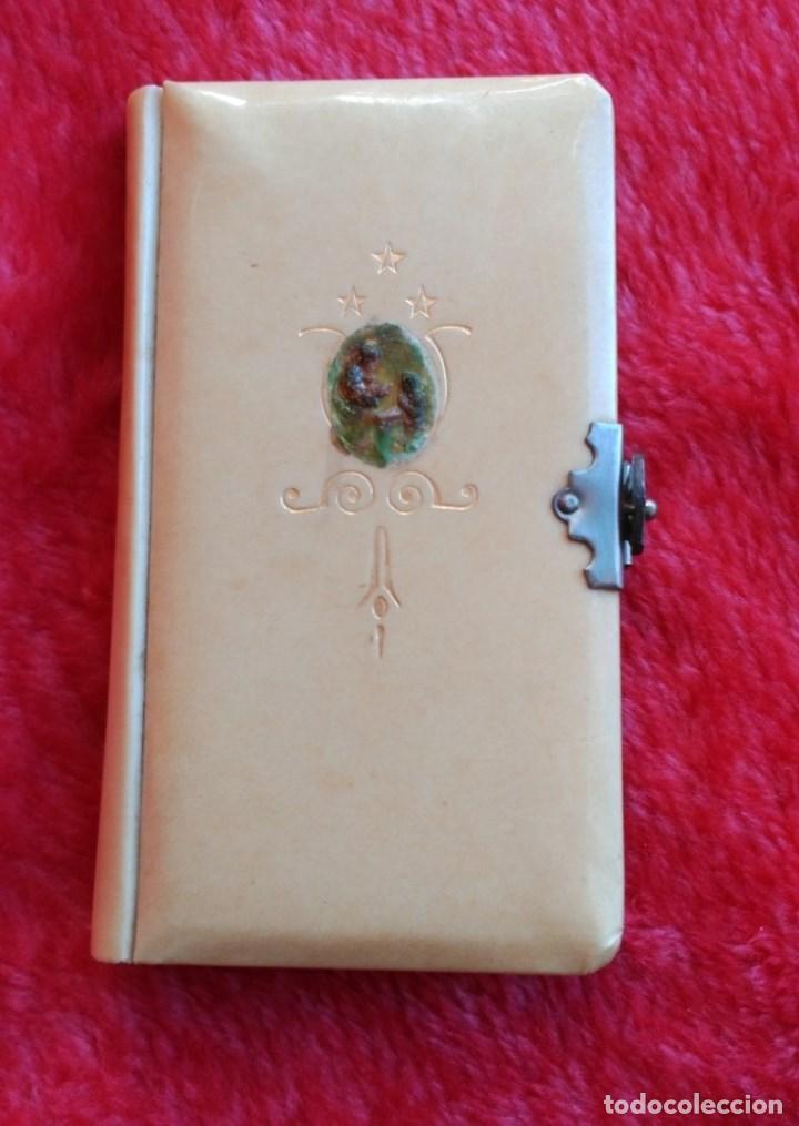 Libros de segunda mano: DEVOCIONARIO DE PRIMERA COMUNI&Oacute;N. - Foto 1