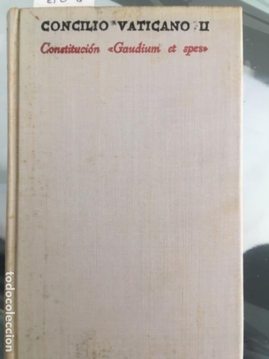 Libros de segunda mano: COMENTARIOS A LA CONSTITUCI&Oacute;N GAUDIUM ET SPES, CONCILIO VATICANO II, 1968
