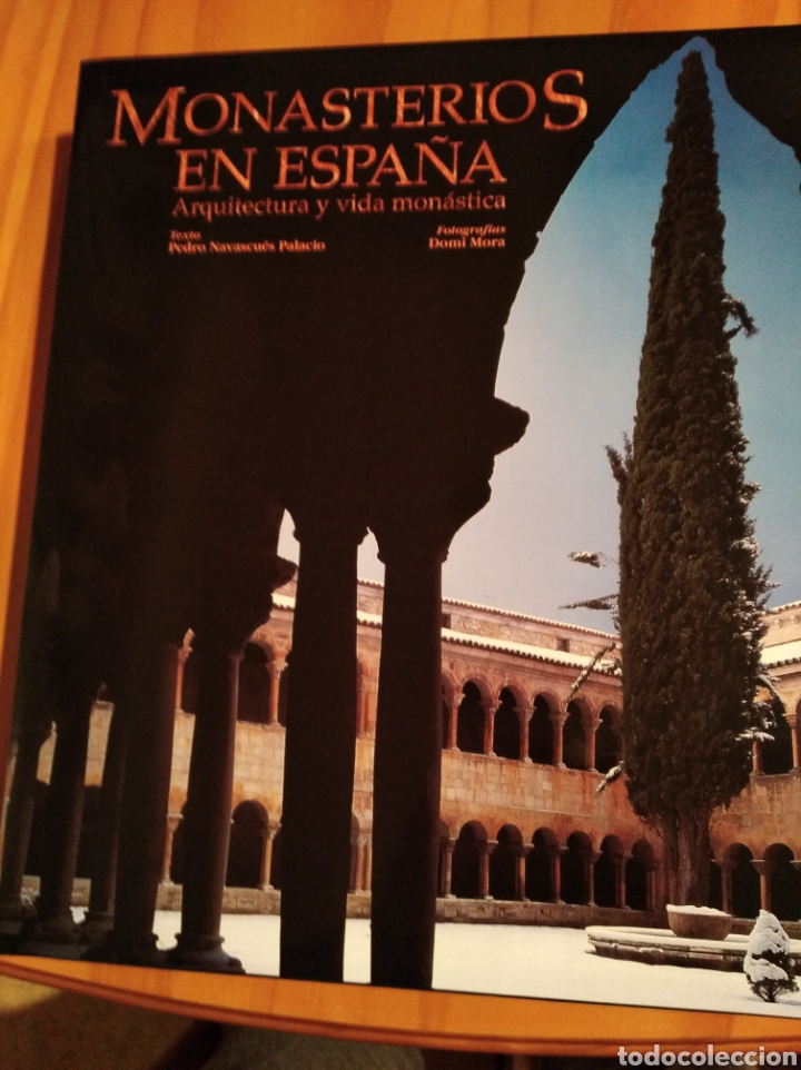 Libros de segunda mano: Monasterios de Espa&ntilde;a - Foto 1