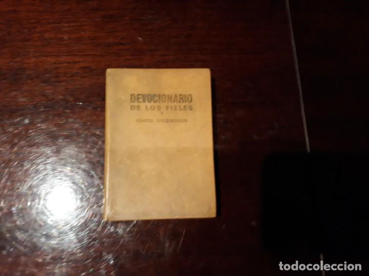 Libros de segunda mano: Devocionario de los fieles y cantos gregorianos - Foto 1