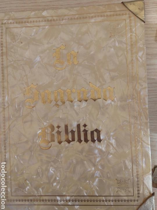 Libros de segunda mano: La sagrada biblia - Foto 1