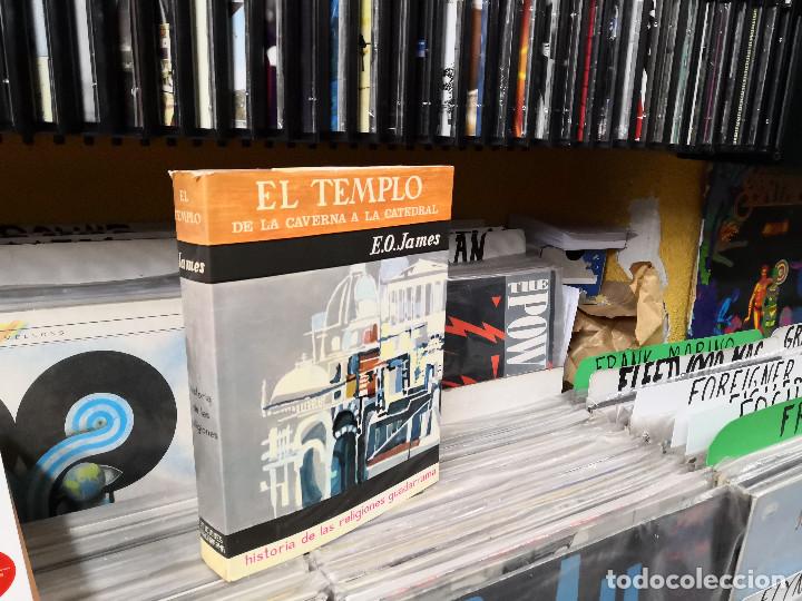 Libros de segunda mano: EL TEMPLO DE LA CAVERNA A LA CATEDRAL / E. O. JAMES / - Foto 1