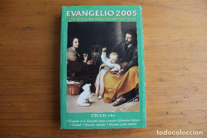 Libros de segunda mano: EVANGELIO 2005 - Foto 1